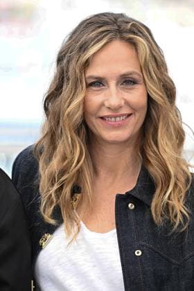 Cannes - La Venue De L’avenir Photocall Cécile De France at the La Venue De L’avenir (colours of Time) photocall in Cannes, France, on May 23, 2025, at the 78th Cannes Film Festival. Photo by David NiviereABACAPRESS.COM Cannes Provence-Alpes-Cote d Azur France  Copyright: xNivierexDavid ABACAPRESS.COMx