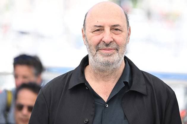 Cannes - La Venue De L’avenir Photocall Cédric Klapisch at the La Venue De L’avenir (colours of Time) photocall in Cannes, France, on May 23, 2025, at the 78th Cannes Film Festival. Photo by David NiviereABACAPRESS.COM Cannes Provence-Alpes-Cote d Azur France  Copyright: xNivierexDavid ABACAPRESS.COMx