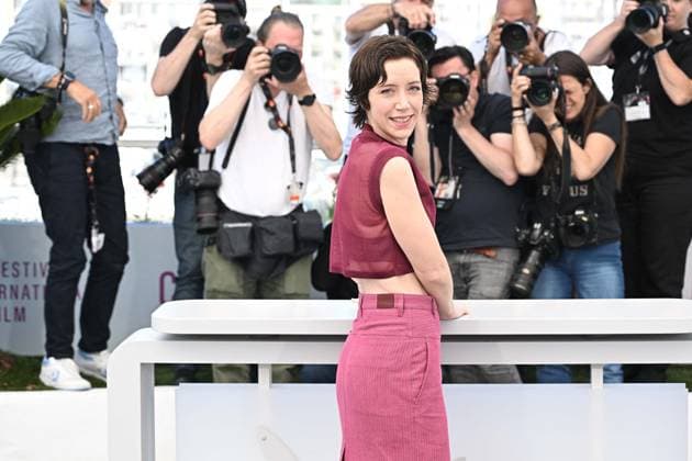 Cannes - La Venue De L’avenir Photocall French actress Sara Giraudeau at the La Venue De L’avenir (colours of Time) photocall in Cannes, France, on May 23, 2025, at the 78th Cannes Film Festival. Photo by David Niviere ABACAPRESS.COM Cannes Provence-Alpes-Cote d Azur France  Copyright: xNivierexDavid ABACAPRESS.COMx