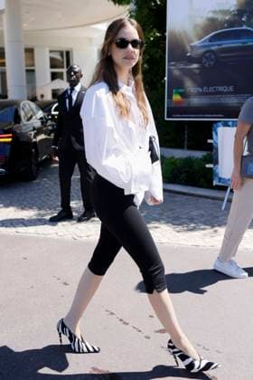 Cannes Barabara Palvin leaves Hotel Martinez MP Barabara Palvin leaves Hotel Martinez ahead the 78th annual Cannes Film Festival on May 23, 2025 in Cannes, France. Photo by Marco Piovanotto ABACAPRESS.COM  Copyright: xPiovanottoxMarco ABACAx