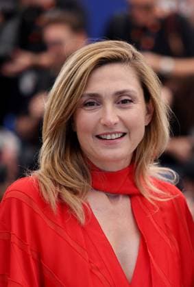 Photocall of the jury of Golden Eye LOeil dOr at the 78th Cannes International Film Festival Julie Gayet Photocall of the jury of Golden Eye LOeil dOr at the 78th Cannes International Film Festival, May 23, 2025 Jacovides Moreau Bestimage Photocall of the jury of Golden Eye LOeil dOr at the 78th Cannes International Film Festival Cannes France  Copyright: xJACOVIDES-MOREAUx xBESTIMAGExJACOVIDES-MOREAUx xBESTIMAGEx
