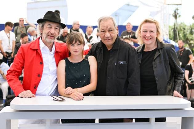Cannes Ange Photocall AM Arthur H, Suzanne Aubert, Tony Gatlif and Jasmila Zbanic attending the Ange Photocall in Cannes, France on May 23, 2025 as part of the 78th Cannes Film Festival. Photo by Aurore Marechal ABACAPRESS.COM Cannes France  Copyright: xMarechalxAurore ABACAx