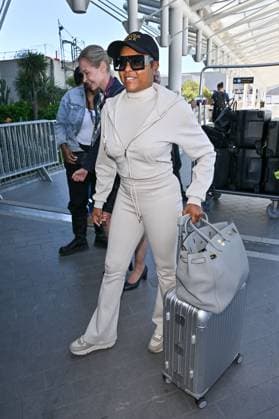 Cannes Taraji P Henson At Nice Airport JR Taraji P. Henson arriving at Nice airport ahead 78th Cannes Film Festival in Nice, France on May, 23, 2025. Photo by Julien Reynaud APS-Medias ABACAPRESS.COM Nice France  Copyright: xReynaudxJulien APS-Medias ABACAx