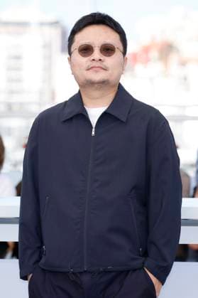 Bi Gan at the photocall for the movie Kuang ye shi dai Resurrection at the Festival de Cannes 2025 78 Cannes International Film Festival at the Palais des Festivals Cannes, 23 05 2025 Foto:xD.xBedrosianx xFuturexImagex resurrection_5507