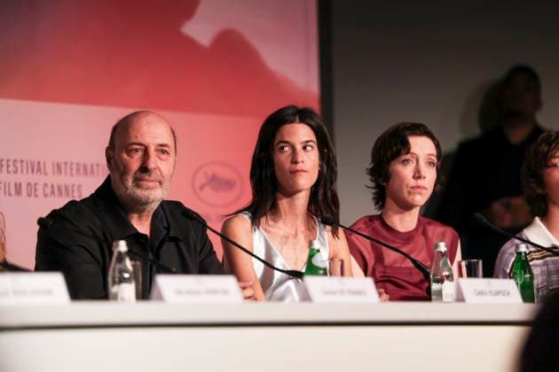 78eme Festival International du Film de Cannes Press conference for the film La venue de lavenir 78th Cannes International Film Festival Press conference for the film The Coming of the Future 445009 2025 05 23 Cannes France Klapisch, Cédric Lindon, Suzanne Giraudeau, Sara  Copyright: xIvankaxVoisinx xStarfacex STAR_445009_014