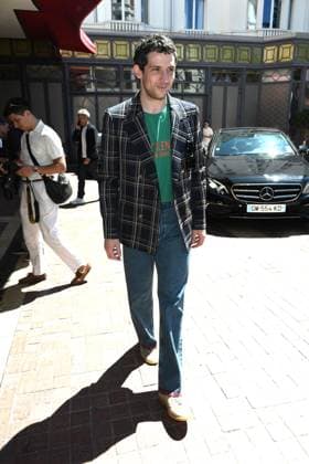 Cannes, France: Cannes, 78th Cannes Film Festival 2025, celebrity sightings. Pictured is Josh O Connor Cannes France  - ZUMAp169 20250523_zea_p169_141 Copyright: xSimonexComi Cannesx