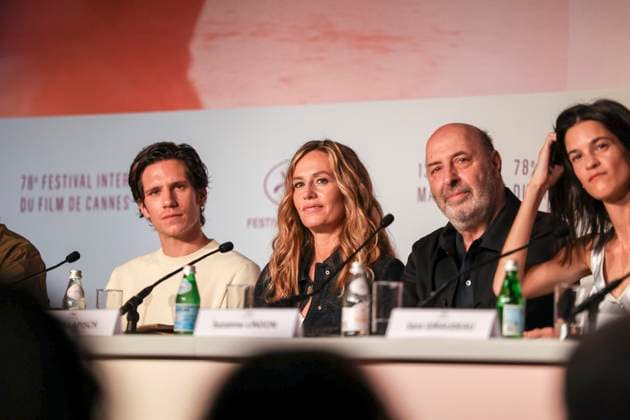 78eme Festival International du Film de Cannes Press conference for the film La venue de lavenir 78th Cannes International Film Festival Press conference for the film The Coming of the Future 445009 2025 05 23 Cannes France Wapler, Abraham De France, Cécile Klapisch, Cédric  Copyright: xIvankaxVoisinx xStarfacex STAR_445009_025