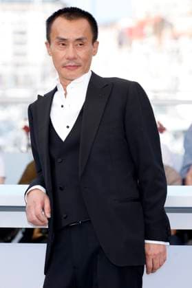 Yongzhong Chen at the photocall for the feature film Kuang ye shi dai Resurrection at the Festival de Cannes 2025 78 Cannes International Film Festival at the Palais des Festivals Cannes, 23 05 2025 Foto:xD.xBedrosianx xFuturexImagex resurrection_5529