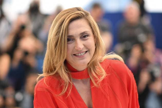 Cannes Jury De L Oeil D or Photocall AM Julie Gayet attending the Jury De L Oeil D or Photocall in Cannes, France on May 23, 2025 as part of the 78th Cannes Film Festival. Photo by Aurore Marechal ABACAPRESS.COM Cannes France  Copyright: xMarechalxAurore ABACAx