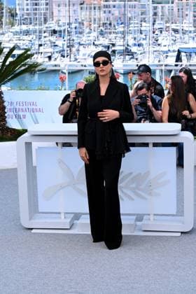 Cannes, 78th Cannes Film Festival 2025, Photocall film: La venue de l avenir Cannes, 78th Cannes Film Festival 2025, Photocall film: Zan O Bacheh (Woman And Child) In the photo: Parinaz Izadyar Cannes France  Copyright: xIPA ABACAx
