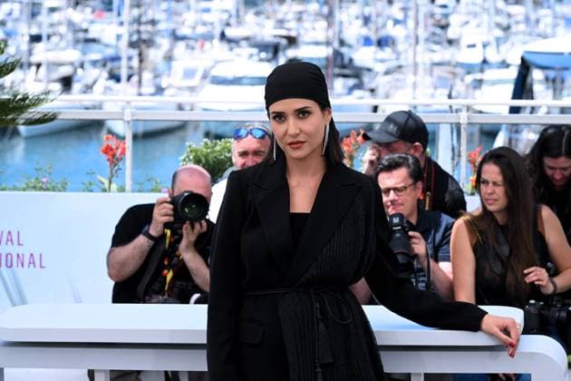 Cannes, 78th Cannes Film Festival 2025, Photocall film: La venue de l avenir Cannes, 78th Cannes Film Festival 2025, Photocall film: Zan O Bacheh (Woman And Child) In the photo: Parinaz Izadyar Cannes France  Copyright: xIPA ABACAx