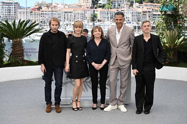 RECORD DATE NOT STATED Cannes - Moi Qui T Aimais Photocall Thierry De Peretti, Roschdy Zem, Diane Kurys, Marina Fois and Sacha Sperling posing during the Moi Qui T Aimais photocall at the 78th annual Cannes Film Festival at Palais des Festivals on May 23, 2025 in Cannes, France. Photo by David Niviere ABACAPRESS.COM Cannes France  Copyright: xNivierexDavid ABACAPRESS.COMx