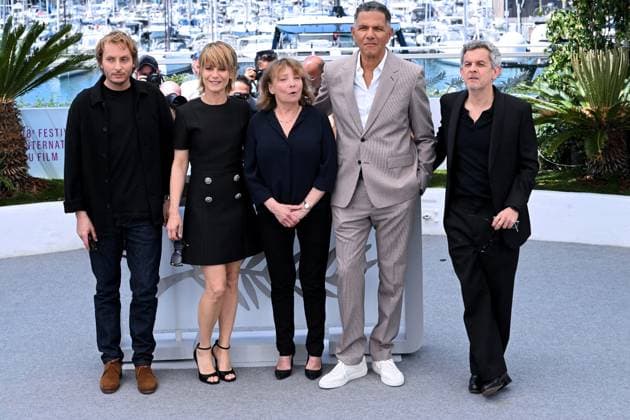 Cannes, 78th Cannes Film Festival 2025, Photocall film: Moi Qui T Aimas Cannes, 78th Cannes Film Festival 2025, Photocall film: Moi Qui T Aimas In the photo: Roschdy Zem, Thierry de Peretti, Diane Kurys, Marina Foïs, Sacha Sperling Cannes France  Copyright: xIPA ABACAx