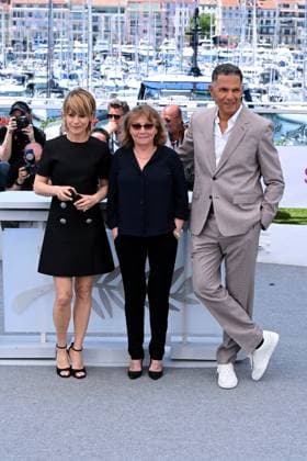 Cannes, France: Cannes, 78th Cannes Film Festival 2025, Photocall film: Moi Qui T Aimas In the photo: Marina FoÃ¯s, Diane Kurys, Roschdy Zem Cannes France  - ZUMAp169 20250523_zea_p169_212 Copyright: xTerenghi Ipax