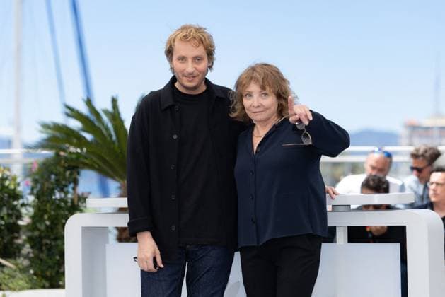 Cannes - Moi Qui T Aimas Photocall Diane Kurys and Sacha Sperling pose during the Moi Qui T Aimas photocall at the 78th annual Cannes Film Festival at Palais des Festivals on May 23, 2025 in Cannes, France. Photo by Shootpix ABACAPRESS.COM Cannes France  Copyright: xShootpix ABACAx