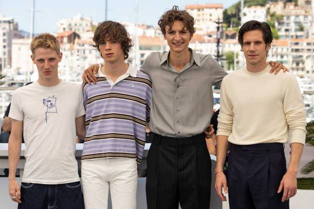 Photocall du film La Venue de lAvenir lors du 78ème Festival International du Film de Cannes Valentin Campagne, Paul Kircher, Vassili Schneider et Abraham Wapler au photocall du film La Venue de lAvenir lors du 78ème Festival International du Film de Cannes, Fr23 mai 2025 Jacovides Moreau Bestimage Colours of Time Photocall at the 78th Cannes International Film Festival, on May 23, 2025 Cannes France  Copyright: xJACOVIDES-MOREAUx xBESTIMAGExJACOVIDES-MOREAUx xBESTIMAGEx