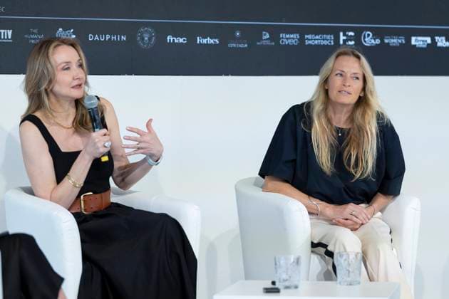 Conference Cinema at the service of the ocean how to tell, awaken and act for a sustainable future as part of the 10th Semaine du Cinéma Positif at the 78th Cannes International Film Festival Alexandra Cousteau and Estelle Lefébure Conference Cinema at the service of the ocean how to tell, awaken and act for a sustainable future , on the CNC beach, as part of the 10th Semaine du Cinéma Positif at the 78th Cannes International Film Festival, le 23 mai 2025 This year, the Positive Cinema Prize was awarded to the film Jeunes Mères by the Dardenne brothers Olivier Borde Bestimage Conference Cinema at the service of the ocean how to tell, awaken and act for a sustainable future , on the CNC beach, as part of the 10th Positive Cinema Week during  Copyright: xOLIVIERxBORDEx xBESTIMAGExOLIVIERxBORDEx xBESTIMAGEx