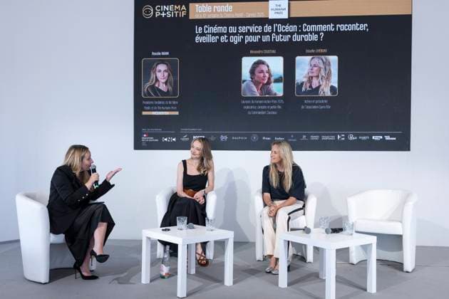 Conference Cinema at the service of the ocean how to tell, awaken and act for a sustainable future as part of the 10th Semaine du Cinéma Positif at the 78th Cannes International Film Festival Rosalie Mann, Alexandra Cousteau and Estelle Lefébure Conference Cinema at the service of the ocean how to tell, awaken and act for a sustainable future , on the CNC beach, as part of the 10th Semaine du Cinéma Positif at the 78th Cannes International Film Festival, le 23 mai 2025 This year, the Positive Cinema Prize was awarded to the film Jeunes Mères by the Dardenne brothers Olivier Borde Bestimage Conference Cinema at the service of the ocean how to tell, awaken and act for a sustainable future , on the CNC beach, as part of the 10th Positive Cine Copyright: xOLIVIERxBORDEx xBESTIMAGExOLIVIERxBORDEx xBESTIMAGEx