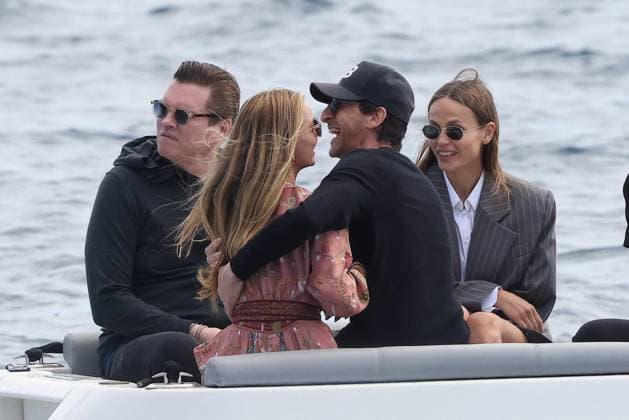 Cannes - Adrien Brody and Georgina Chapman At Eden Roc Adrien Brody and his girlfriend Georgina Chapman with Natasha Poly leave Eden Roc hotel, in Cap d Antibes, France on May 23, 2025, during Cannes Film Festival. Photo by ABACAPRESS.COM Cap d Antibes France  Copyright: xABACAx
