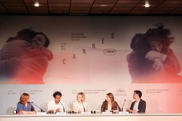 78eme Festival International du Film de Cannes The 78th Annual Cannes Film Festival The Displacement Film Fund Press Conference 445029 2025 05 23 Cannes France Blanchett, Cate Er Gorbach, Maryna Roy, Rajendra Harawe, Mo Stewart, Clare  Copyright: xFranckxBoutonnetx xStarfacex STAR_445029_018
