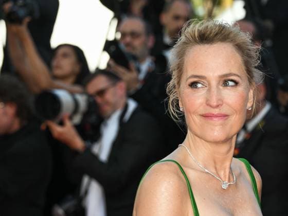Cannes, 78th Cannes Film Festival 2025 - Evening 11 - Red Carpet of the Film THE MASTERMIND In the photo Gillian Anderson  Copyright: xSimonexComix xipa-agency.netx xPoolxPhotoxEventsx05x IPA_Agency_IPA58138520