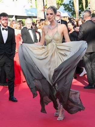 Cannes, 78th Cannes Film Festival 2025 - Evening 11 - Red Carpet of the Film THE MASTERMIND In the photo leonie Hanne  Copyright: xSimonexComix xipa-agency.netx xPoolxPhotoxEventsx05x IPA_Agency_IPA58140021