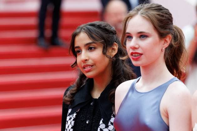 M Montée des marches du film Jeunes mères lors du 78ème Festival International du Film de Cannes Samia Hilmi, Babette Verbeek Montée des marches du film Jeunes mères lors du 78ème Festival International du Film de Cannes, au Palais des Festivals à Cannes Le 23 mai 2025 Jacovides Moreau Bestimage Red carpet for the movie Jeunes mères during the 78th Cannes International Film Festival at the Palais des Festivals in Cannes, France On may 23th 2025 Cannes France  Copyright: xJACOVIDES-MOREAUx xBESTIMAGExJACOVIDES-MOREAUx xBESTIMAGEx