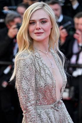 Cannes The Mastermind Screening JR Elle Fanning attending the screening of The Mastermind at 78th Cannes Film Festival in Cannes, France on May, 23, 2025. Photo by Julien Reynaud APS-Medias ABACAPRESS.COM Cannes France  Copyright: xReynaudxJulien APS-Medias ABACAx