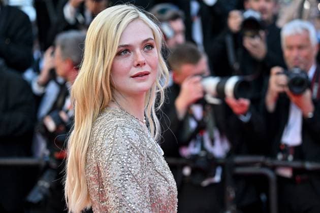 Cannes The Mastermind Screening JR Elle Fanning attending the screening of The Mastermind at 78th Cannes Film Festival in Cannes, France on May, 23, 2025. Photo by Julien Reynaud APS-Medias ABACAPRESS.COM Cannes France  Copyright: xReynaudxJulien APS-Medias ABACAx