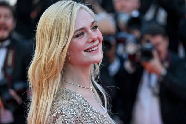 Cannes The Mastermind Screening JR Elle Fanning attending the screening of The Mastermind at 78th Cannes Film Festival in Cannes, France on May, 23, 2025. Photo by Julien Reynaud APS-Medias ABACAPRESS.COM Cannes France  Copyright: xReynaudxJulien APS-Medias ABACAx