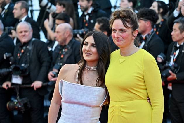 Cannes The Mastermind Screening JR Geraldine Nakache , Alice Rohrwacher attending the screening of The Mastermind at 78th Cannes Film Festival in Cannes, France on May, 23, 2025. Photo by Julien Reynaud APS-Medias ABACAPRESS.COM Cannes France  Copyright: xReynaudxJulien APS-Medias ABACAx
