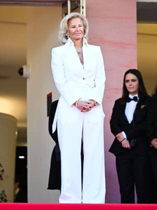 Cannes, 78th Cannes Film Festival 2025 - Evening 11 - Red Carpet of the Film THE MASTERMIND. In the photo Iris Knobloch  Copyright: xManuelexMangiarottix xipa-agency.netx xPoolxPhotoxEventsx05x IPA_Agency_IPA58143159