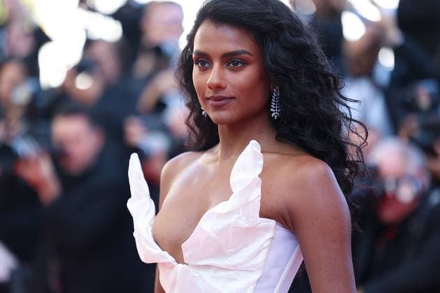 78eme Festival International du Film de Cannes Montée des marches du film The Masterlmind 78th International Cannes Film Festival Red carpet for The Mastermind movie 445037 2025 05 23 France Ashley, Simone  Copyright: xIvankaxVoisinx xStarfacex STAR_445037_025