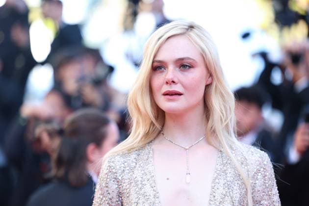 78eme Festival International du Film de Cannes Montée des marches du film The Masterlmind 78th International Cannes Film Festival Red carpet for The Mastermind movie 445037 2025 05 23 France Fanning, Elle  Copyright: xIvankaxVoisinx xStarfacex STAR_445037_039