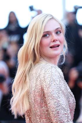 78eme Festival International du Film de Cannes Montée des marches du film The Masterlmind 78th International Cannes Film Festival Red carpet for The Mastermind movie 445037 2025 05 23 France Fanning, Elle  Copyright: xIvankaxVoisinx xStarfacex STAR_445037_042