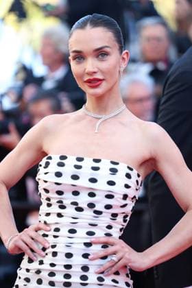 78eme Festival International du Film de Cannes Montée des marches du film The Masterlmind 78th International Cannes Film Festival Red carpet for The Mastermind movie 445037 2025 05 23 France Jackson, Amy  Copyright: xIvankaxVoisinx xStarfacex STAR_445037_056