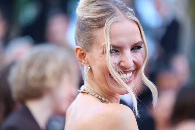 78eme Festival International du Film de Cannes Montée des marches du film The Masterlmind 78th International Cannes Film Festival Red carpet for The Mastermind movie 445037 2025 05 23 France Hanne, Leonie  Copyright: xIvankaxVoisinx xStarfacex STAR_445037_081