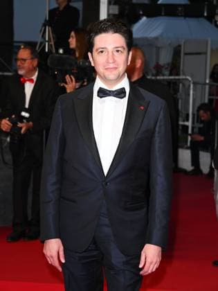 Cannes, France: Cannes, 78th Cannes Film Festival 2025 - Evening 11 - Red Carpet of the Film THE MASTERMIND. In the photo John Magaro Cannes France  - ZUMAp169 20250523_zea_p169_1726 Copyright: xManuelexMangiarottix