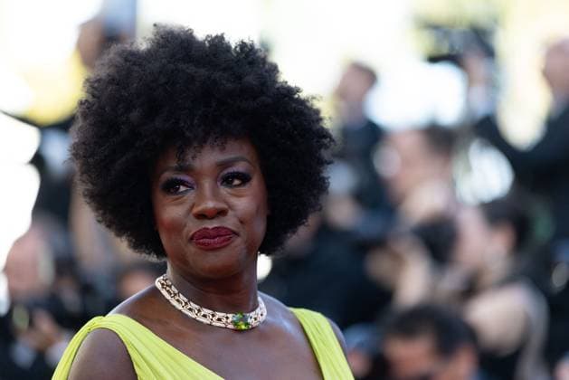 B Montée des marches du film The Mastermind lors du 78ème Festival International du Film de Cannes Viola Davis Montée des marches du film The Mastermind lors du 78ème Festival International du Film de Cannes, au Palais des Festivals à Cannes Le 23 mai 2025 Olivier Borde Bestimage Red carpet for the movie The Mastermind during the 78th Cannes International Film Festival at the Palais des Festivals in Cannes, France On may 23th 2025 Cannes France  Copyright: xOLIVIERxBORDEx xBESTIMAGExOLIVIERxBORDEx xBESTIMAGEx