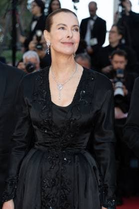 B Montée des marches du film The Mastermind lors du 78ème Festival International du Film de Cannes Carole Bouquet Montée des marches du film The Mastermind lors du 78ème Festival International du Film de Cannes, au Palais des Festivals à Cannes Le 23 mai 2025 Olivier Borde Bestimage Red carpet for the movie The Mastermind during the 78th Cannes International Film Festival at the Palais des Festivals in Cannes, France On may 23th 2025 Cannes France  Copyright: xOLIVIERxBORDEx xBESTIMAGExOLIVIERxBORDEx xBESTIMAGEx