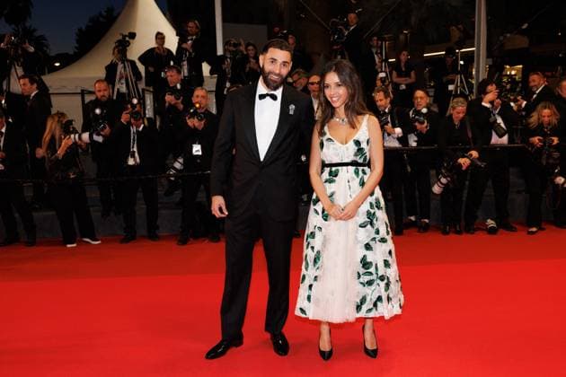 M Karim Benzema et sa compagne Lyna Khoudri lors de la montée des marches du film 13 jours 13 nuits lors du 78ème Festival International du Film de Cannes Karim Benzema and his companion Lyna Khoudri during the ascent of the steps for the film 13 jours 13 nuits during the 78th Cannes International Film Festival On may 23th 2025 Cannes France Jacovides Moreau Bestimage Red carpet for the movie 13 jours 13 nuits during the 78th Cannes International Film Festival at the Palais des Festivals in Cannes, France On may 23th 2025 Cannes France  Copyright: xJACOVIDES-MOREAUx xBESTIMAGExJACOVIDES-MOREAUx xBESTIMAGEx