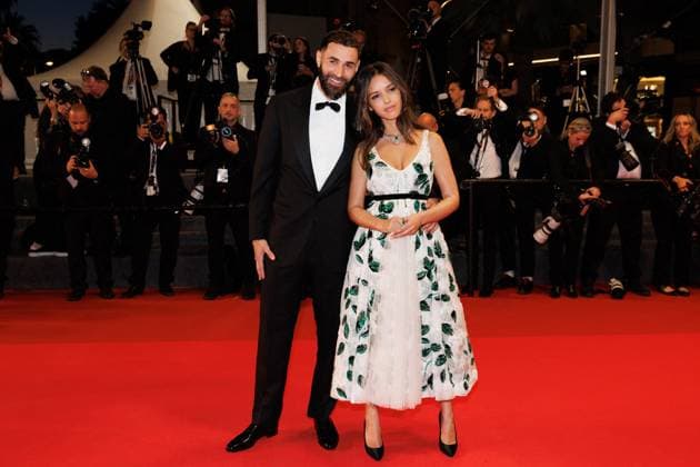M Karim Benzema et sa compagne Lyna Khoudri lors de la montée des marches du film 13 jours 13 nuits lors du 78ème Festival International du Film de Cannes Karim Benzema and his companion Lyna Khoudri during the ascent of the steps for the film 13 jours 13 nuits during the 78th Cannes International Film Festival On may 23th 2025 Cannes France Jacovides Moreau Bestimage Red carpet for the movie 13 jours 13 nuits during the 78th Cannes International Film Festival at the Palais des Festivals in Cannes, France On may 23th 2025 Cannes France  Copyright: xJACOVIDES-MOREAUx xBESTIMAGExJACOVIDES-MOREAUx xBESTIMAGEx