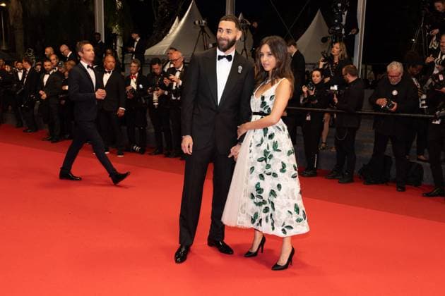 B Karim Benzema et sa compagne Lyna Khoudri lors de la montée des marches du film 13 jours 13 nuits lors du 78ème Festival International du Film de Cannes Karim Benzema and his companion Lyna Khoudri during the walk up the steps for the movie 13 jours 13 nuits during the 78th Cannes International Film Festival On may 23th 2025 Cannes France Jacovides Moreau Bestimage Red carpet for the movie 13 jours 13 nuits during the 78th Cannes International Film Festival at the Palais des Festivals in Cannes, France On may 23th 2025 Cannes France  Copyright: xOLIVIERxBORDEx xBESTIMAGExOLIVIERxBORDEx xBESTIMAGEx