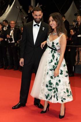 B Karim Benzema et sa compagne Lyna Khoudri lors de la montée des marches du film 13 jours 13 nuits lors du 78ème Festival International du Film de Cannes Karim Benzema and his companion Lyna Khoudri during the walk up the steps for the movie 13 jours 13 nuits during the 78th Cannes International Film Festival On may 23th 2025 Cannes France Jacovides Moreau Bestimage Red carpet for the movie 13 jours 13 nuits during the 78th Cannes International Film Festival at the Palais des Festivals in Cannes, France On may 23th 2025 Cannes France  Copyright: xOLIVIERxBORDEx xBESTIMAGExOLIVIERxBORDEx xBESTIMAGEx