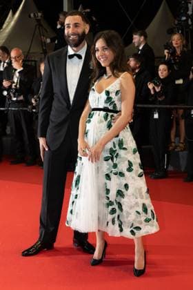 B Karim Benzema et sa compagne Lyna Khoudri lors de la montée des marches du film 13 jours 13 nuits lors du 78ème Festival International du Film de Cannes Karim Benzema and his companion Lyna Khoudri during the walk up the steps for the movie 13 jours 13 nuits during the 78th Cannes International Film Festival On may 23th 2025 Cannes France Jacovides Moreau Bestimage Red carpet for the movie 13 jours 13 nuits during the 78th Cannes International Film Festival at the Palais des Festivals in Cannes, France On may 23th 2025 Cannes France  Copyright: xOLIVIERxBORDEx xBESTIMAGExOLIVIERxBORDEx xBESTIMAGEx