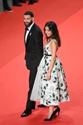 78eme Festival International du Film de Cannes Montée des marches du film 13 jours 13 nuits 78th International Cannes Film Festival Red carpet for 13 jours 13 nuits movie 445044 2025 05 23 France Khoudri, Lyna Benzema, Karim  Copyright: xSergexArnalx xStarfacex STAR_445044_007