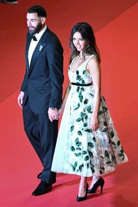 78eme Festival International du Film de Cannes Montée des marches du film 13 jours 13 nuits 78th International Cannes Film Festival Red carpet for 13 jours 13 nuits movie 445044 2025 05 23 France Khoudri, Lyna Benzema, Karim  Copyright: xSergexArnalx xStarfacex STAR_445044_009