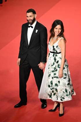 78eme Festival International du Film de Cannes Montée des marches du film 13 jours 13 nuits 78th International Cannes Film Festival Red carpet for 13 jours 13 nuits movie 445044 2025 05 23 France Khoudri, Lyna Benzema, Karim  Copyright: xSergexArnalx xStarfacex STAR_445044_013