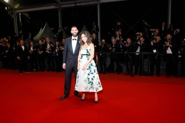 78eme Festival International du Film de Cannes Montée des marches du film 13 jours 13 nuits 78th International Cannes Film Festival Red carpet for 13 jours 13 nuits movie 445045 2025 05 23 Benzema, Karim Khoudri, Lyna  Copyright: xFranckxBoutonnetx xStarfacex STAR_445045_003