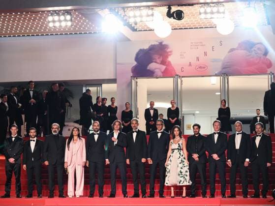 : Cannes, 78th Cannes Film Festival 2025 - Evening 11 - Red Carpet of the Film THE 13 Jours 13 Nuits In the photo cast  - ZUMAp169 20250523_zea_p169_2009 Copyright: xSIMONExCOMIx